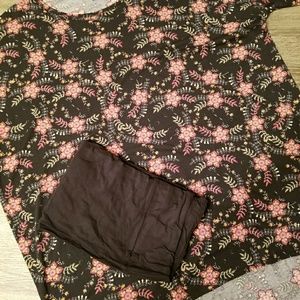Lularoe Med Irma TC leggings